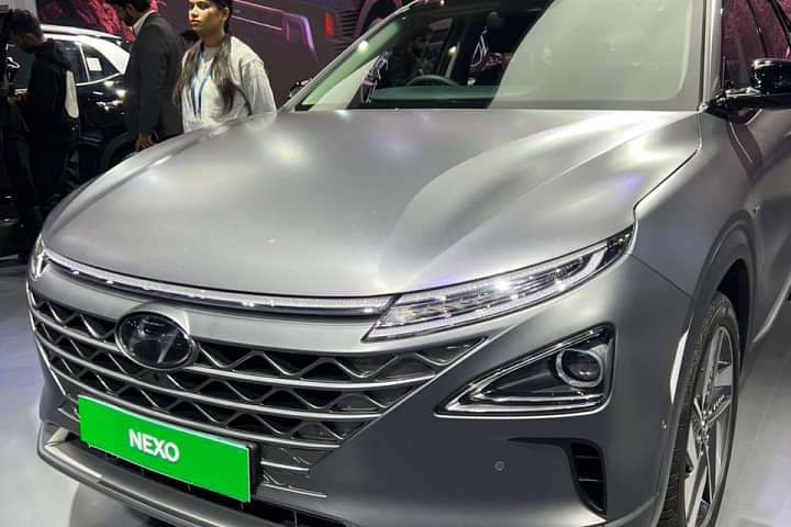 Hyundai Nexo EV Front Profile