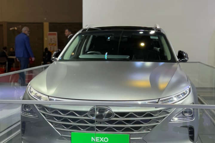 Hyundai Nexo EV Front Windshield/Windscreen