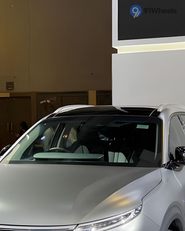 Nexo EV Front Windshield / Windscreen