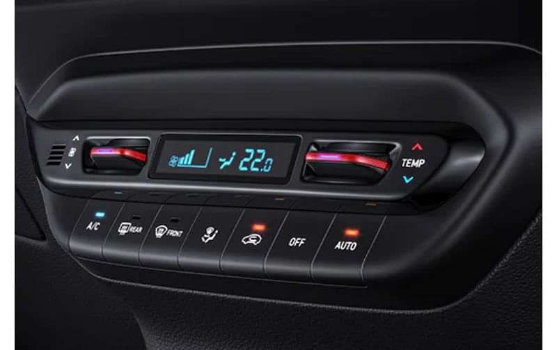 Hyundai i20 N Line AC Controls