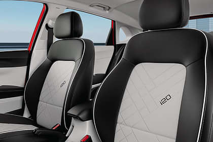Hyundai i20 1.2 Petrol Asta (O) iVT Dual Tone Front Row Seats