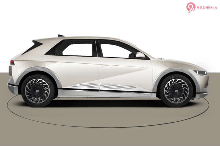 Hyundai Ioniq 5 Right Side View