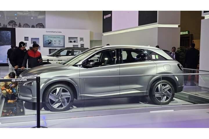 Hyundai Ioniq 5 Left Side View