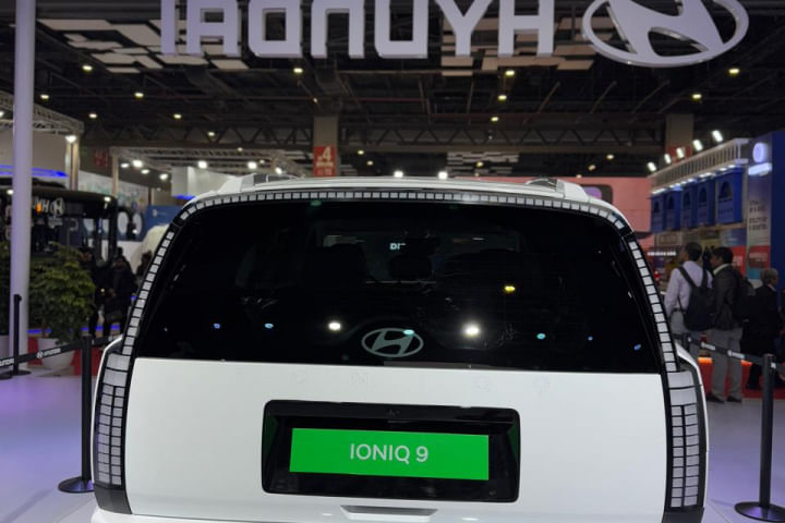 Hyundai IONIQ 9 Rear Windshield/Windscreen