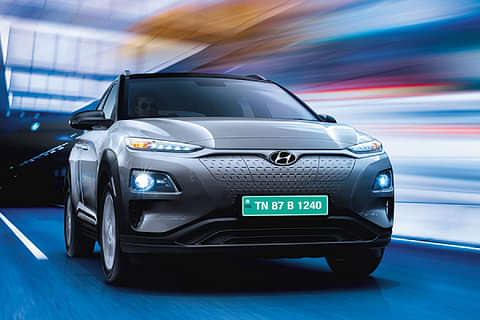 Hyundai Kona Electric Premium Right Front Three Quarter