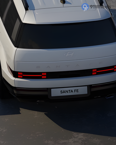 Santa Fe Tail Light / Tail Lamp