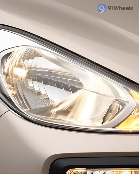 Santro Headlight