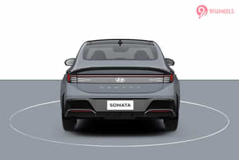 Hyundai Sonata Rear View Hyundai Sonata Rear View