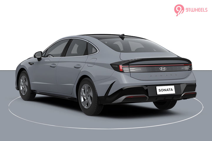Hyundai Sonata Left Rear Three Quarter