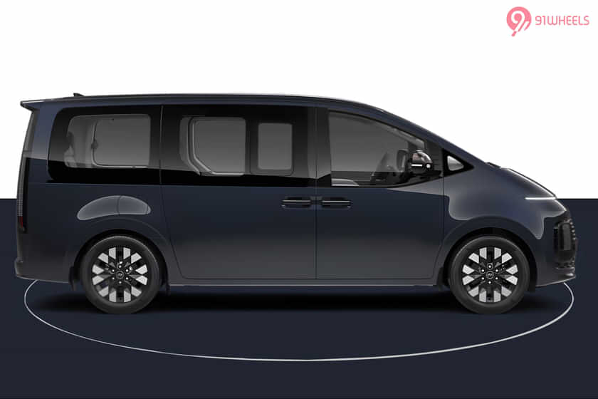 Hyundai Staria Right Side View Hyundai Staria Right Side View