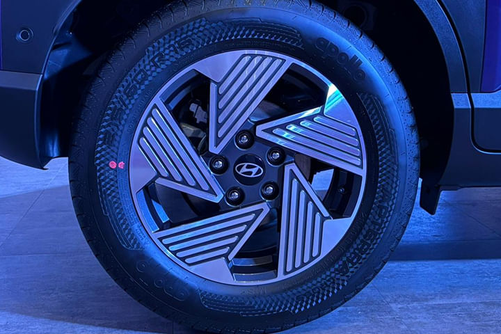 Hyundai Venue Wheel Hyundai Venue Wheel