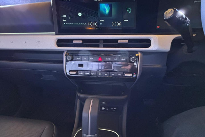 Hyundai Venue AC Controls