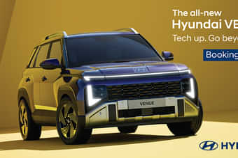 Hyundai Venue Right Front Three Quarter Hyundai Venue Right Front Three Quarter