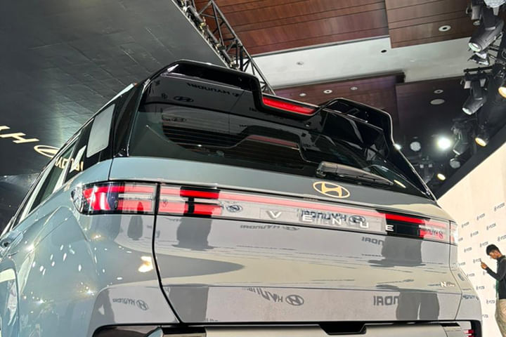 Hyundai Venue N Line Reflector