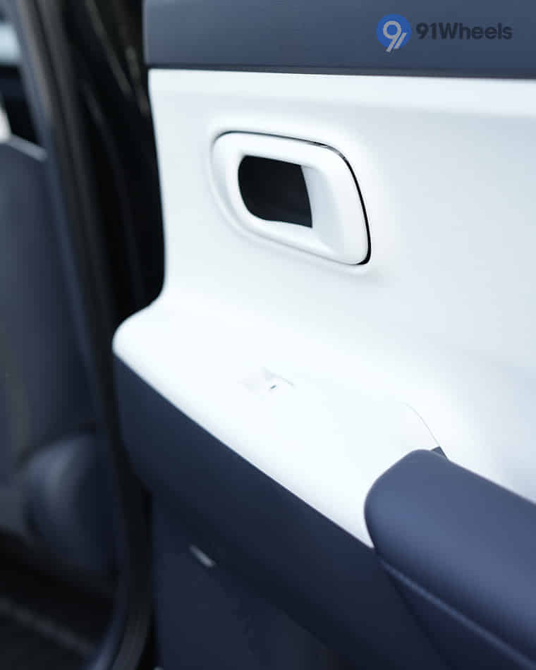 Doors & Windows - 10 Doors & Windows - 10