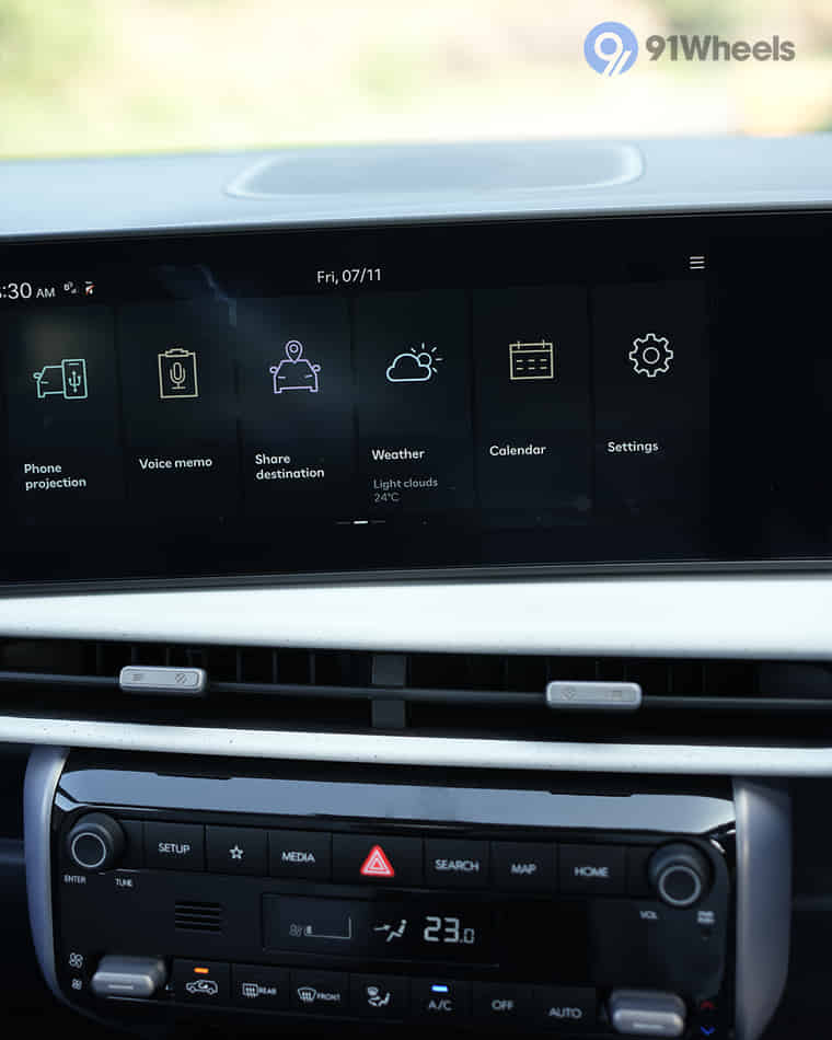 Dashboard & Front Cabin - 8 Dashboard & Front Cabin - 8