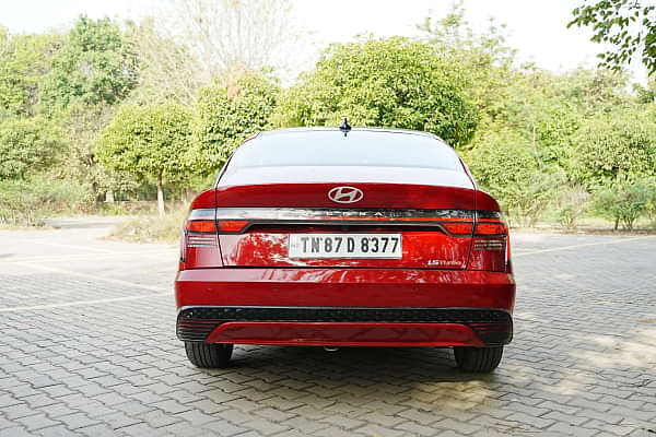 Hyundai Verna Rear View