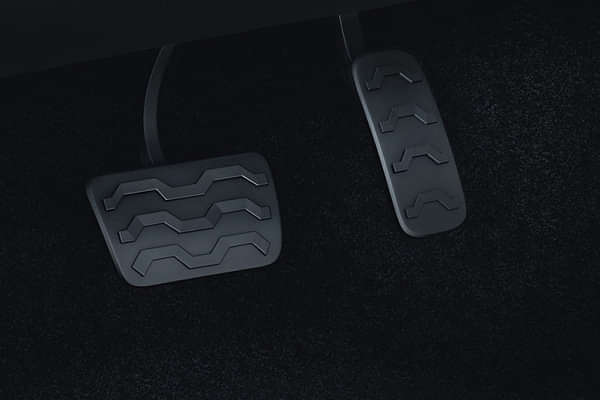 Hyundai Verna Pedals/Foot Controls
