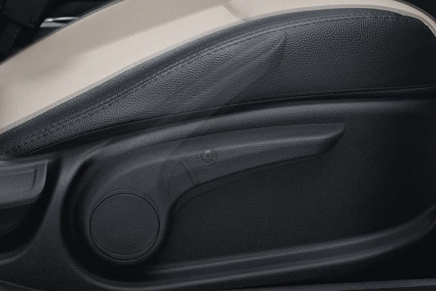 Hyundai Verna 2020-2022 Front Seat Adjustment