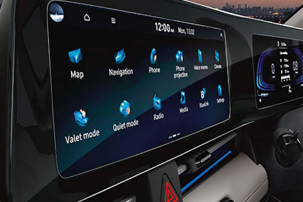 Hyundai Verna Infotainment System