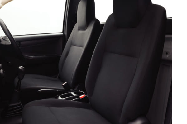 Isuzu D-Max 2021-2025 Front Row Seats