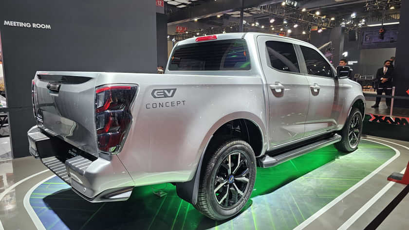 Isuzu DMax EV Concept Right Rear Three Quarter Isuzu DMax EV Concept Right Rear Three Quarter