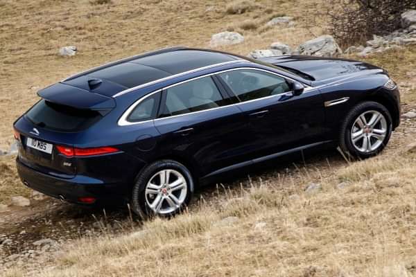 Jaguar F-Pace Right Rear Three Quarter