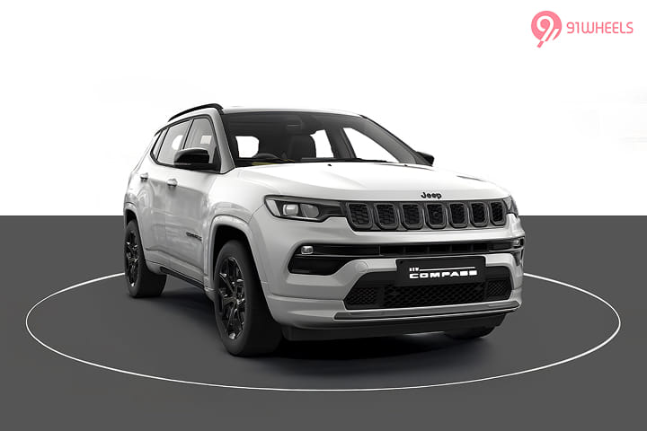 Jeep Compass Right Front Three Quarter Jeep Compass Right Front Three Quarter