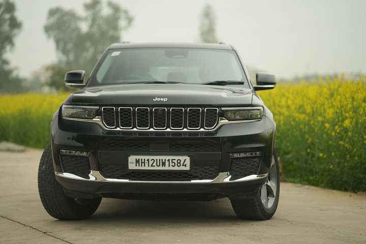 Jeep Grand Cherokee Front Bumper