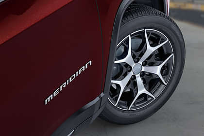 Jeep Meridian Limited Opt AT Wheel