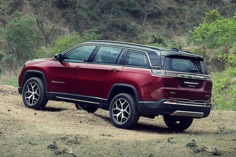 Jeep Meridian Limited Opt  4X4 AT Left Rear Three Quarter