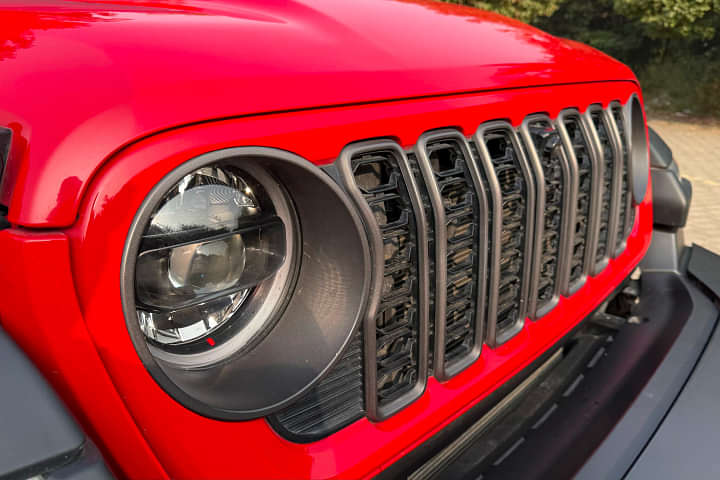 Jeep Wrangler Headlight