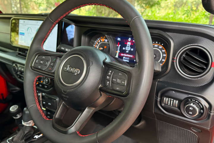 Jeep Wrangler Steering Wheel