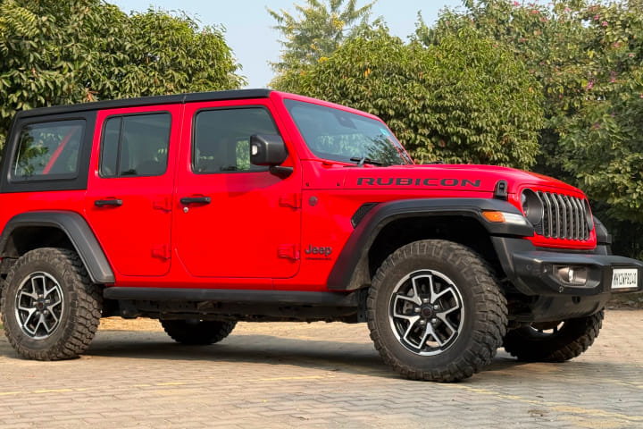 Jeep Wrangler Right Front Three Quarter