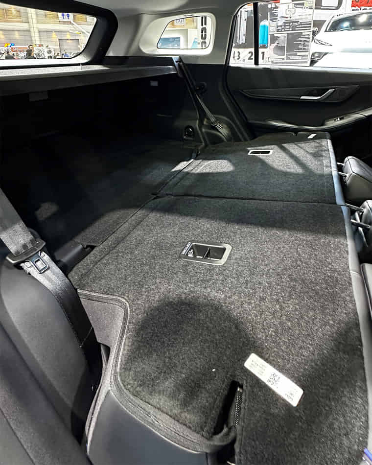 Bootspace & Utility - 2