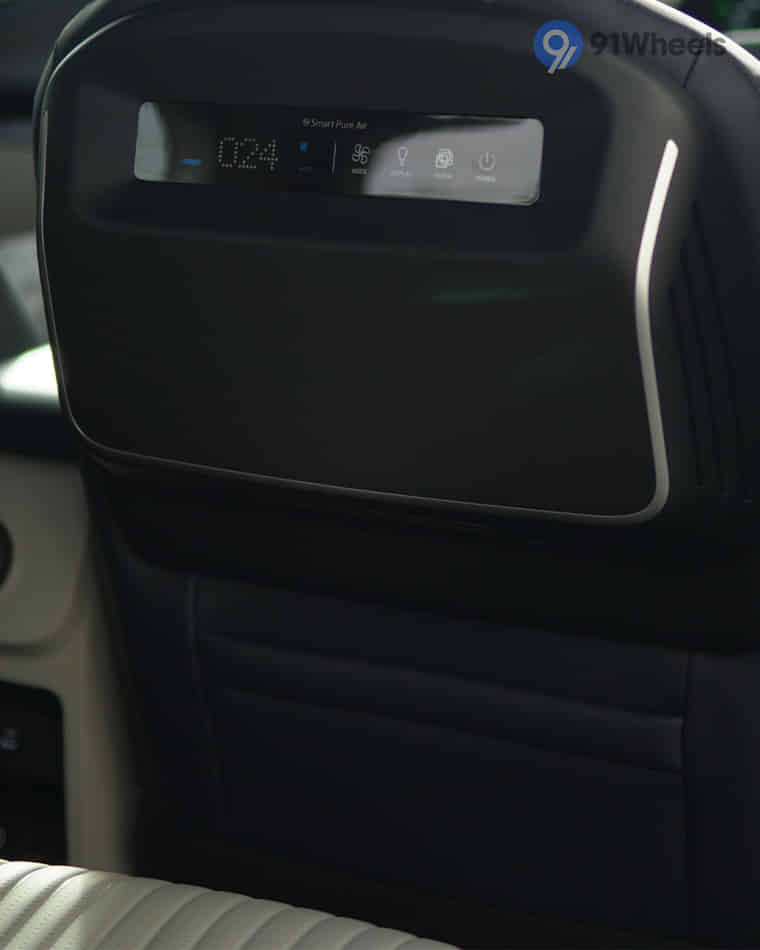 Seats & Cabin Comfort - 6