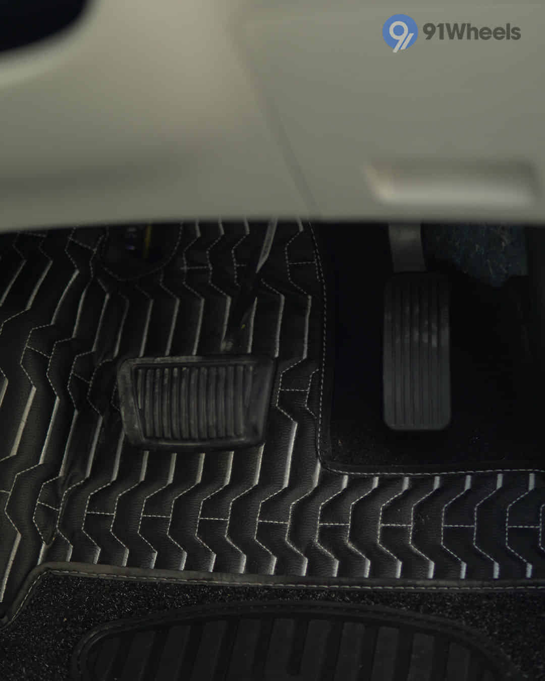 Pedals / Foot Controls