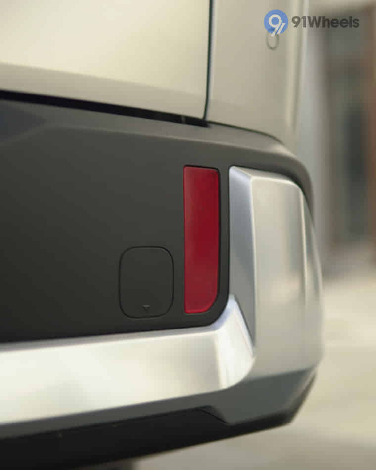 Headlights & Tail-lights - 5