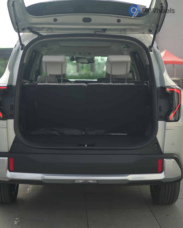 Bootspace & Utility - 3