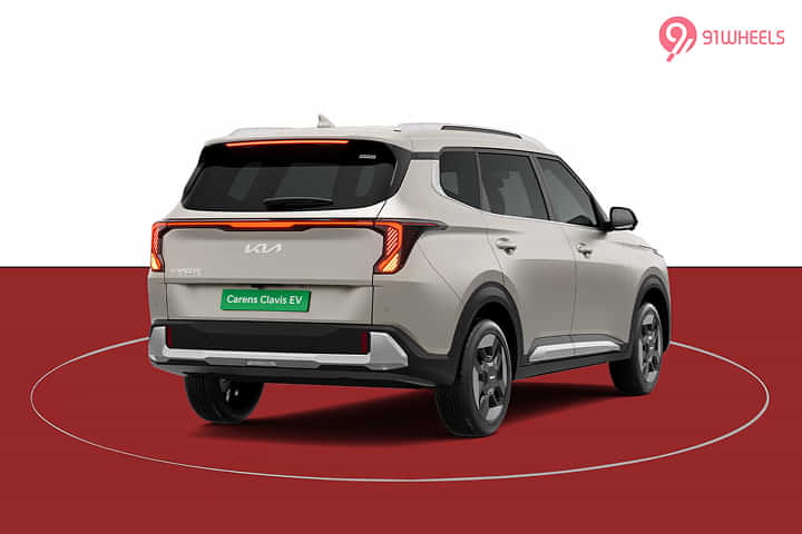 KIA Carens Clavis EV Right Rear Three Quarter KIA Carens Clavis EV Right Rear Three Quarter