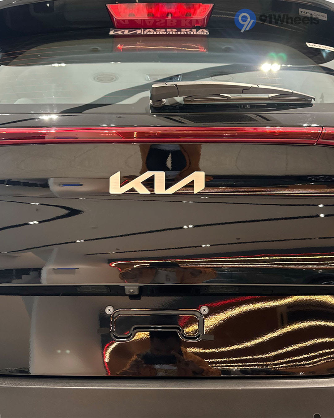 Doors & Windows - 8 Doors & Windows - 8