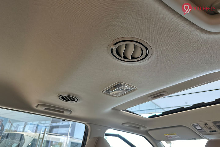 KIA Carens Rear Row Air Vent