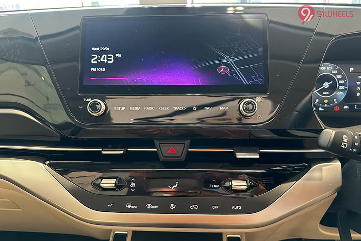 KIA Carens Infotainment System KIA Carens Infotainment System