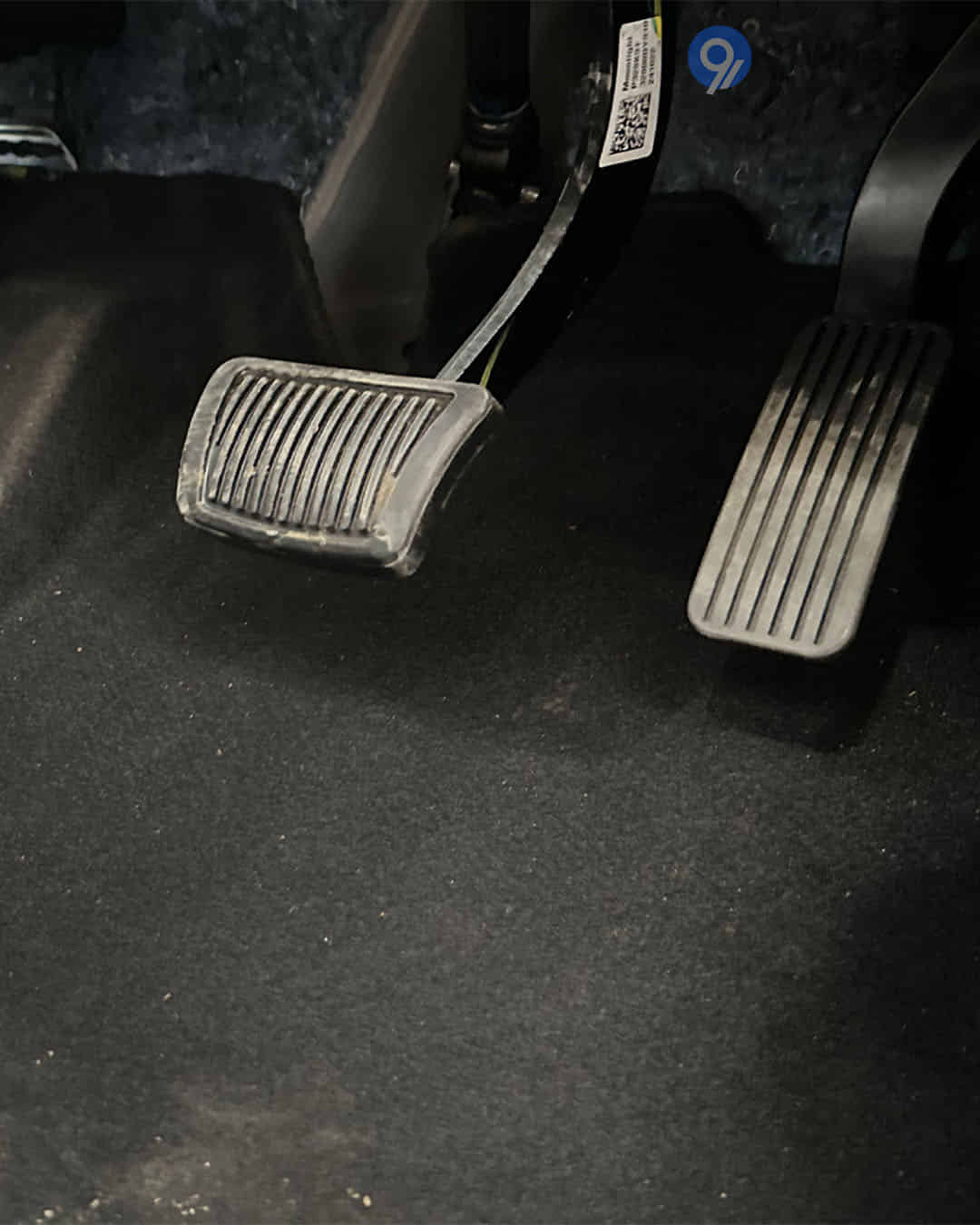 Pedals / Foot Controls