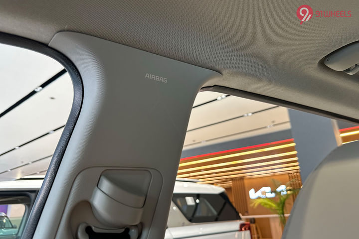 KIA Carens Right Side Curtain Airbag
