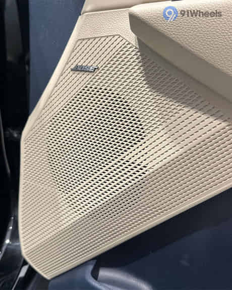 Carens Rear Speakers