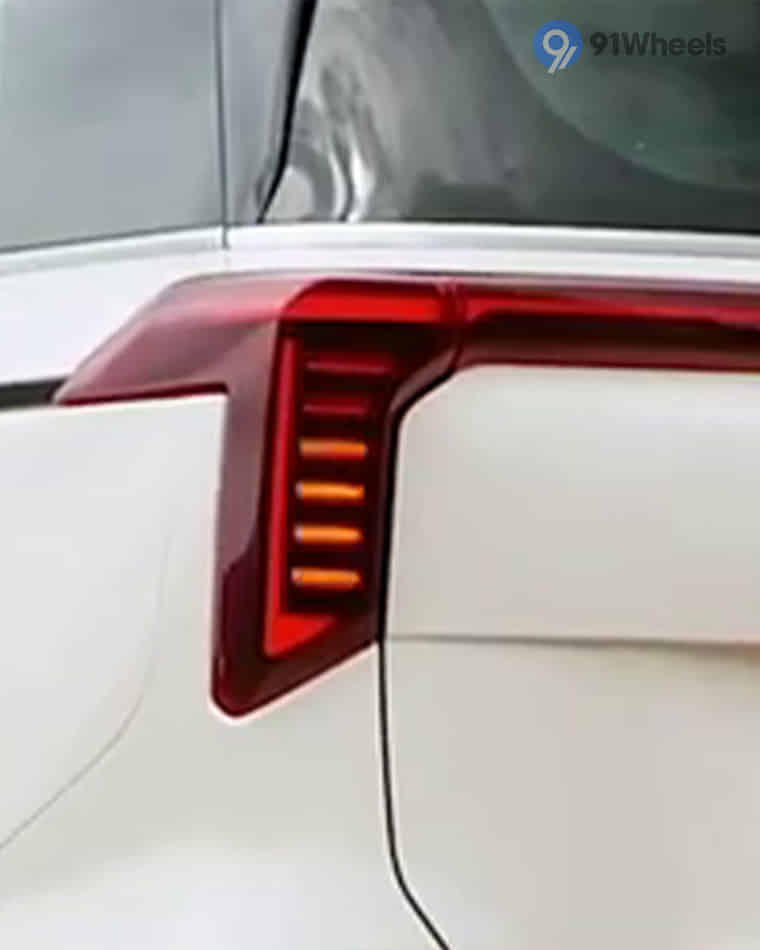 Headlights & Tail-lights - 4