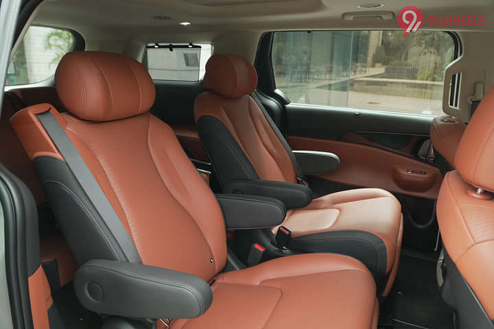 KIA Carnival Rear Seats