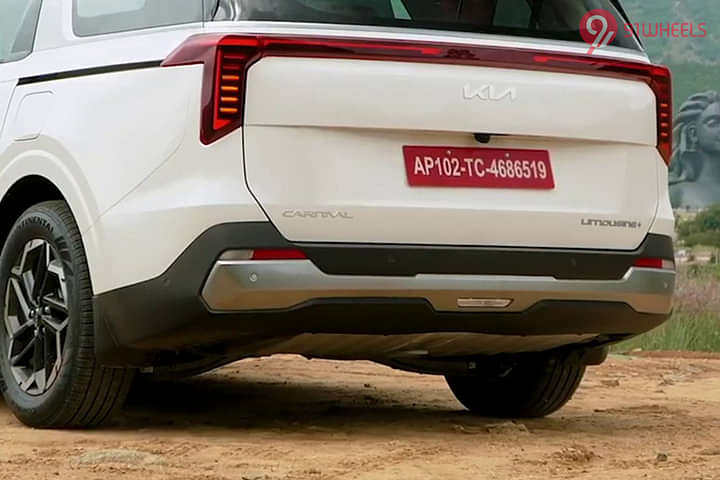 KIA Carnival Rear Bumper