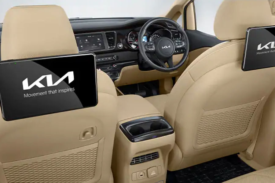 KIA Carnival 2020-2023 View From Rear